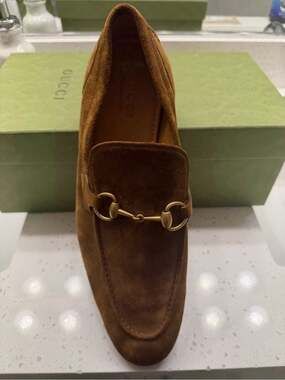 NEW Gucci Men’s Horsebit Loafers Suede Pepper Brown Size 10 w/ Box”